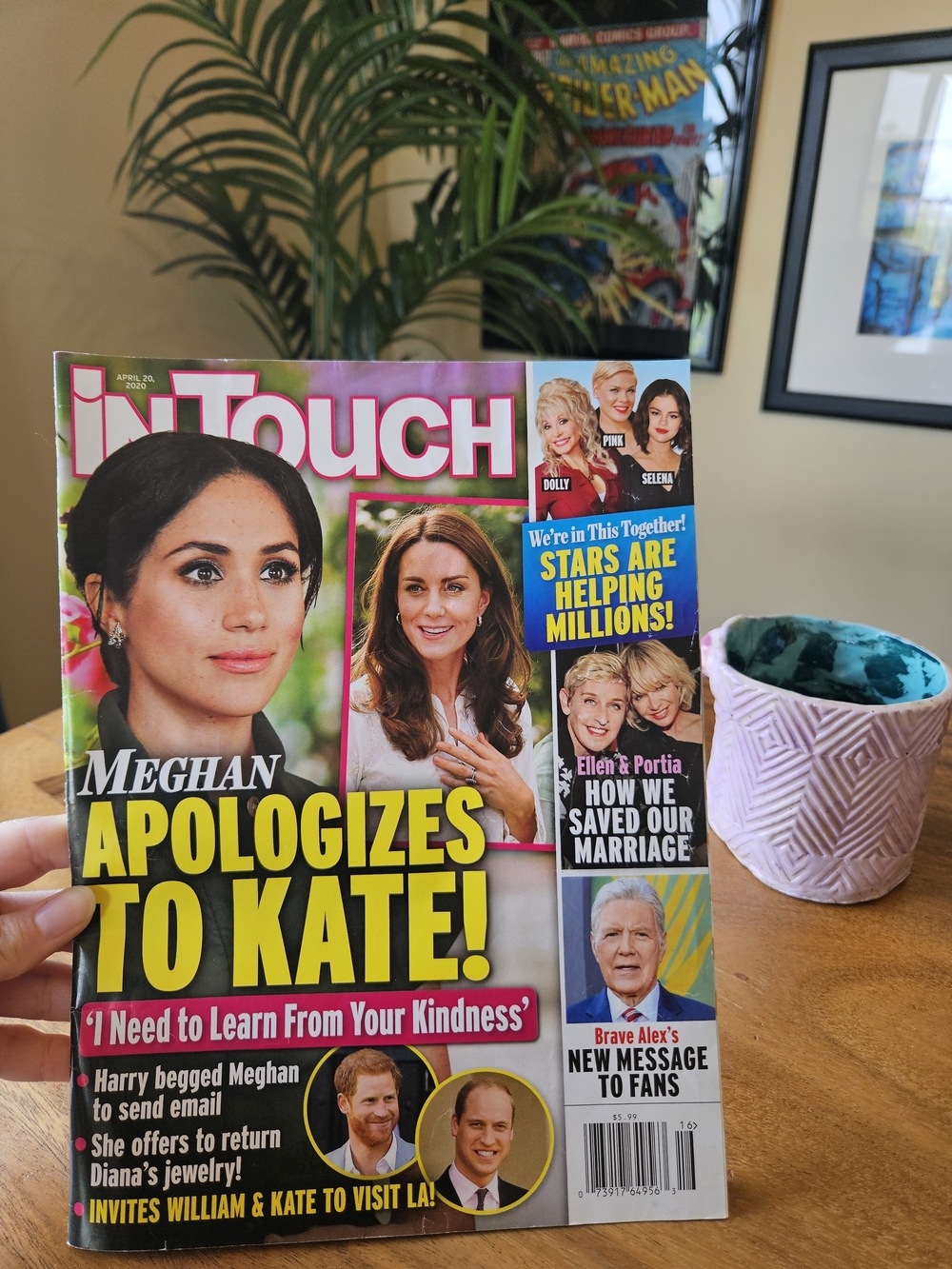In Touch Magazine - Royal Family